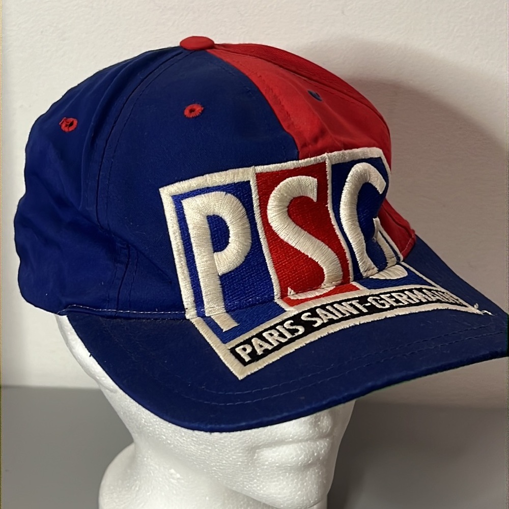 Nutmeg Mills Vintage Licensed Paris Saint-Germain Cap Hat Retro 1990s Fifa